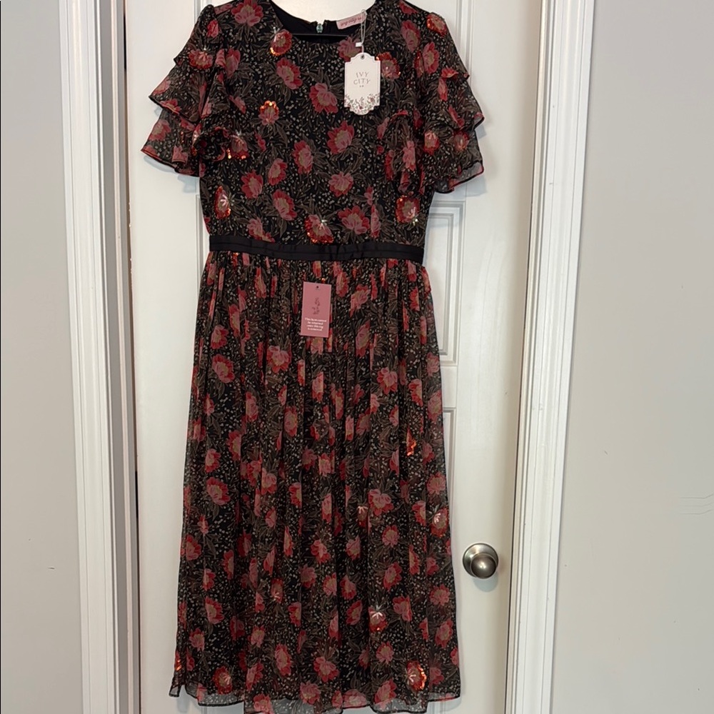Ivy City Black floral dress